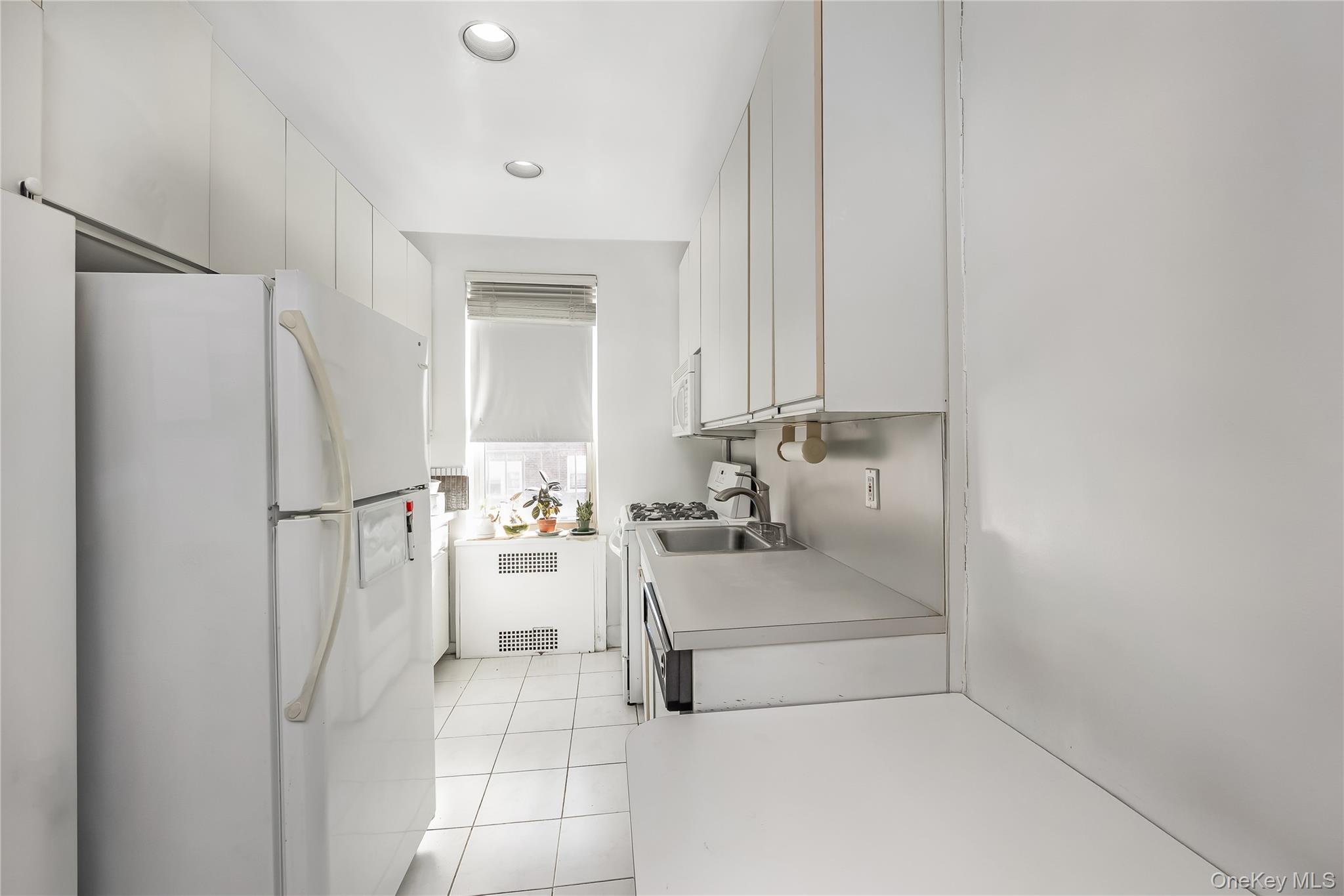 68-37 108 Street, Unit 6L photo 6