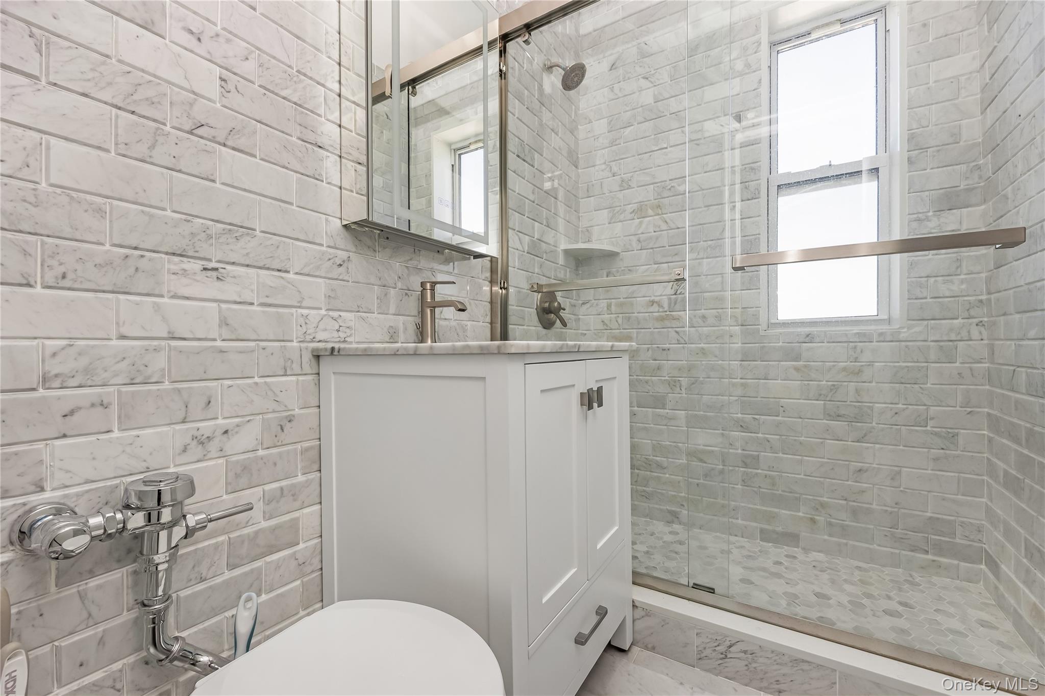 68-37 108 Street, Unit 6L photo 11