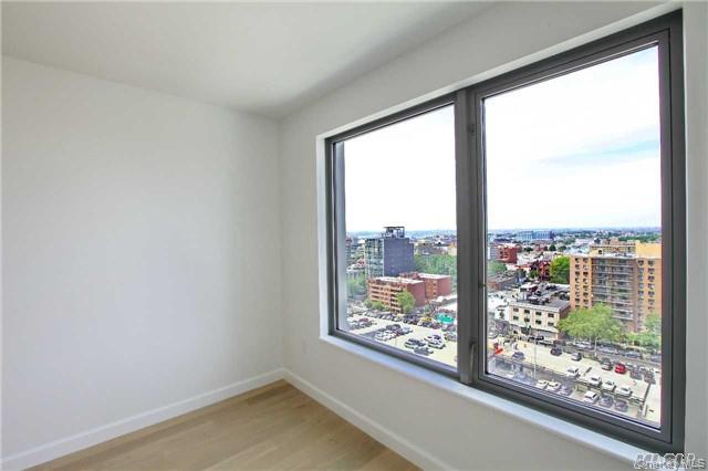13835 39th Avenue, Unit 12L photo 10