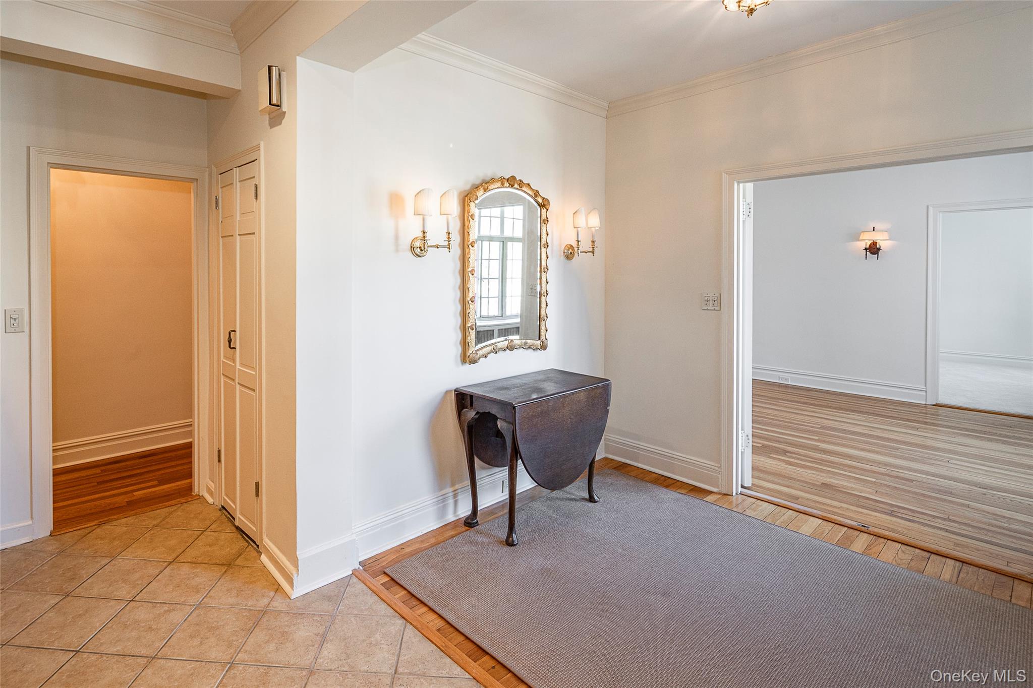 3 Tanglewylde Avenue, Unit 5C photo 18