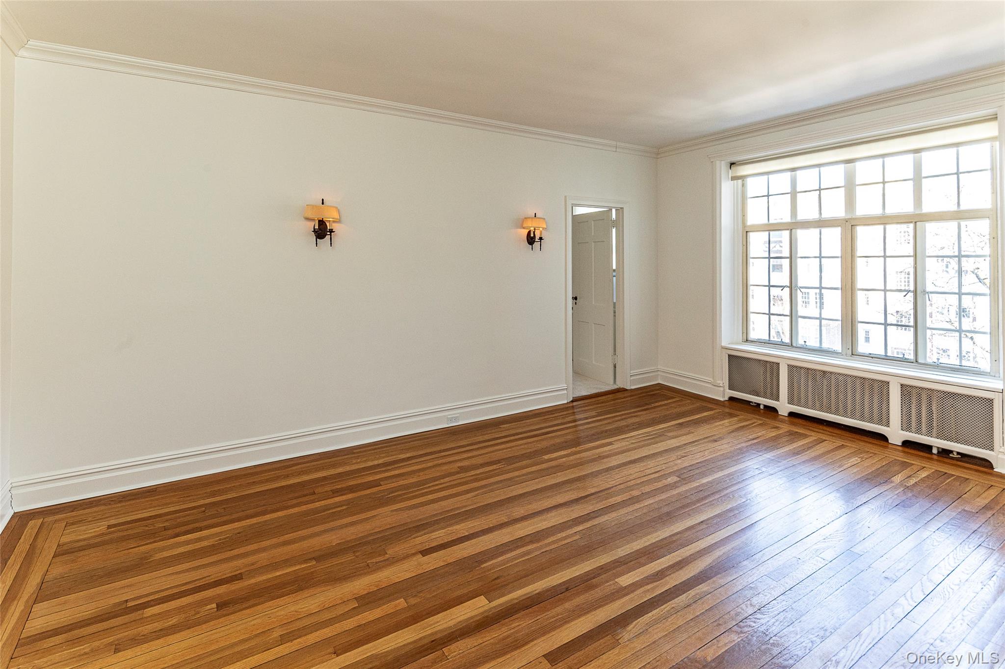 3 Tanglewylde Avenue, Unit 5C photo 7