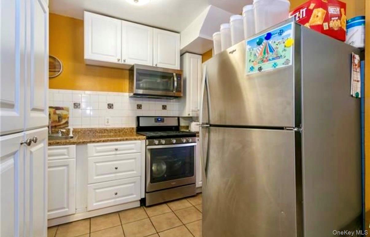 133 W 195th Street – For Sale photo 2