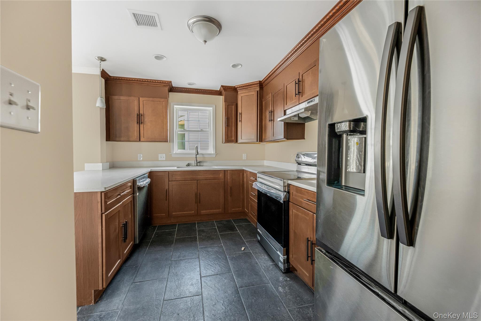 316 E 4th Street – For Sale photo 22