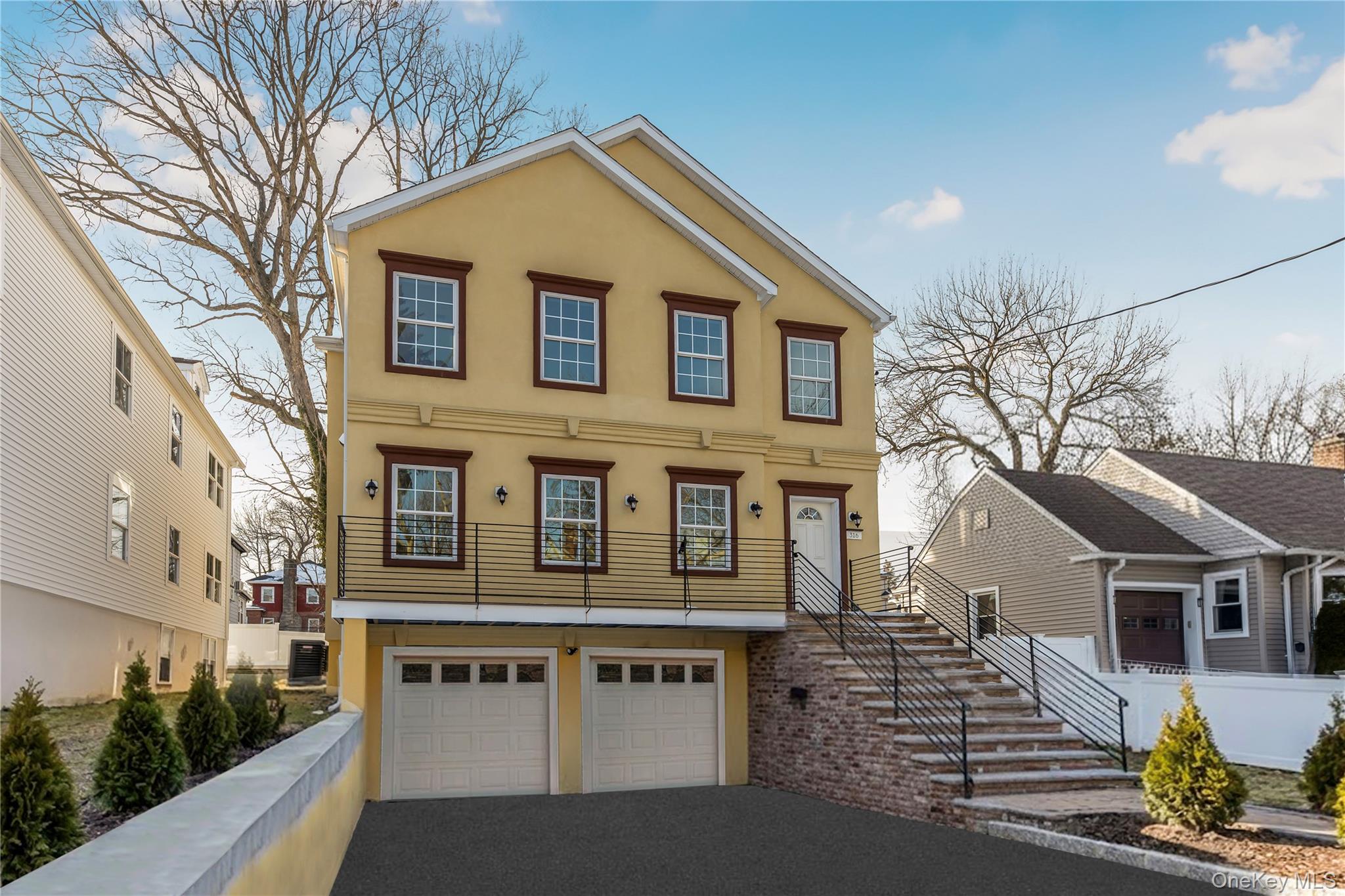 316 E 4th Street – For Sale