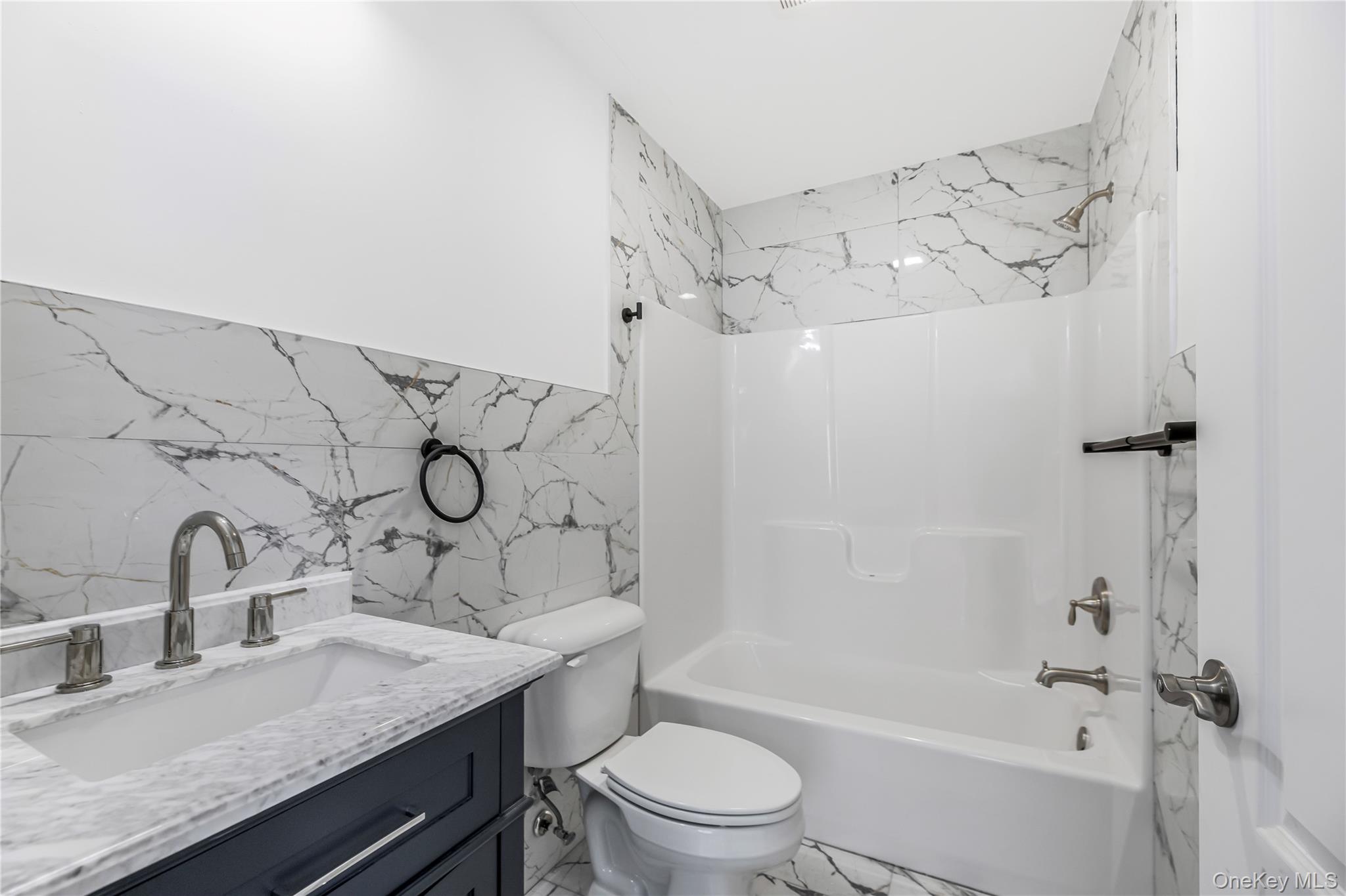 320 E 4th Street – For Sale photo 7