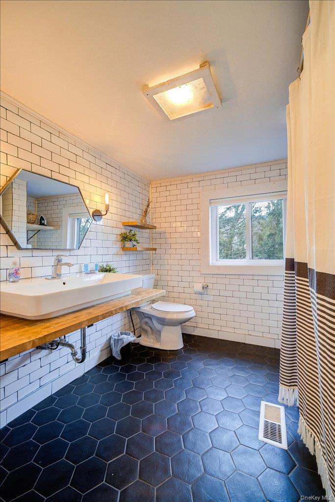 34 Overlook Road – For Sale photo 24