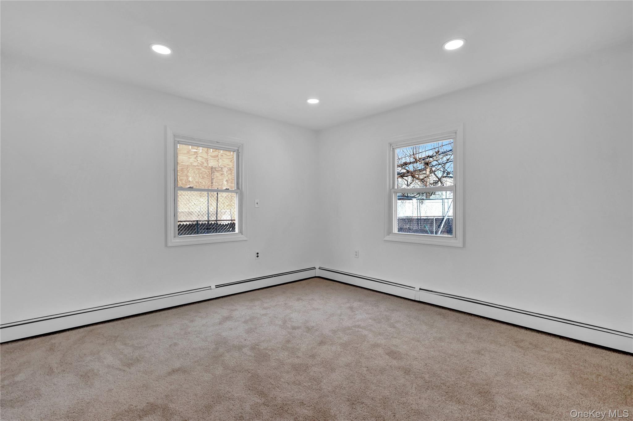 31 Bluespruce Road – For Sale photo 4