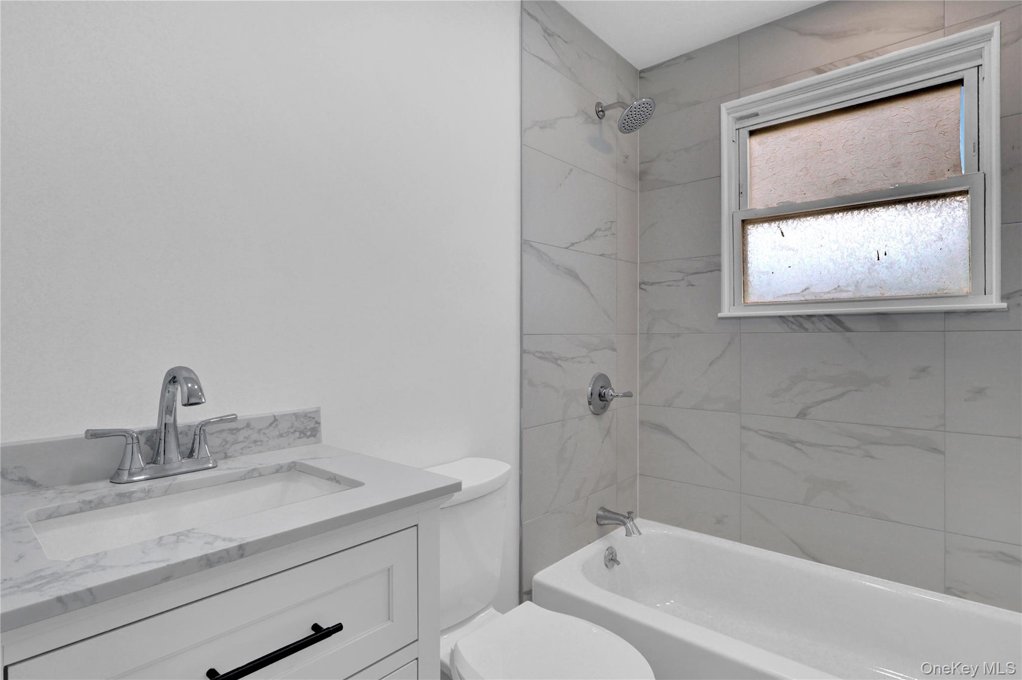 31 Bluespruce Road – For Sale photo 12