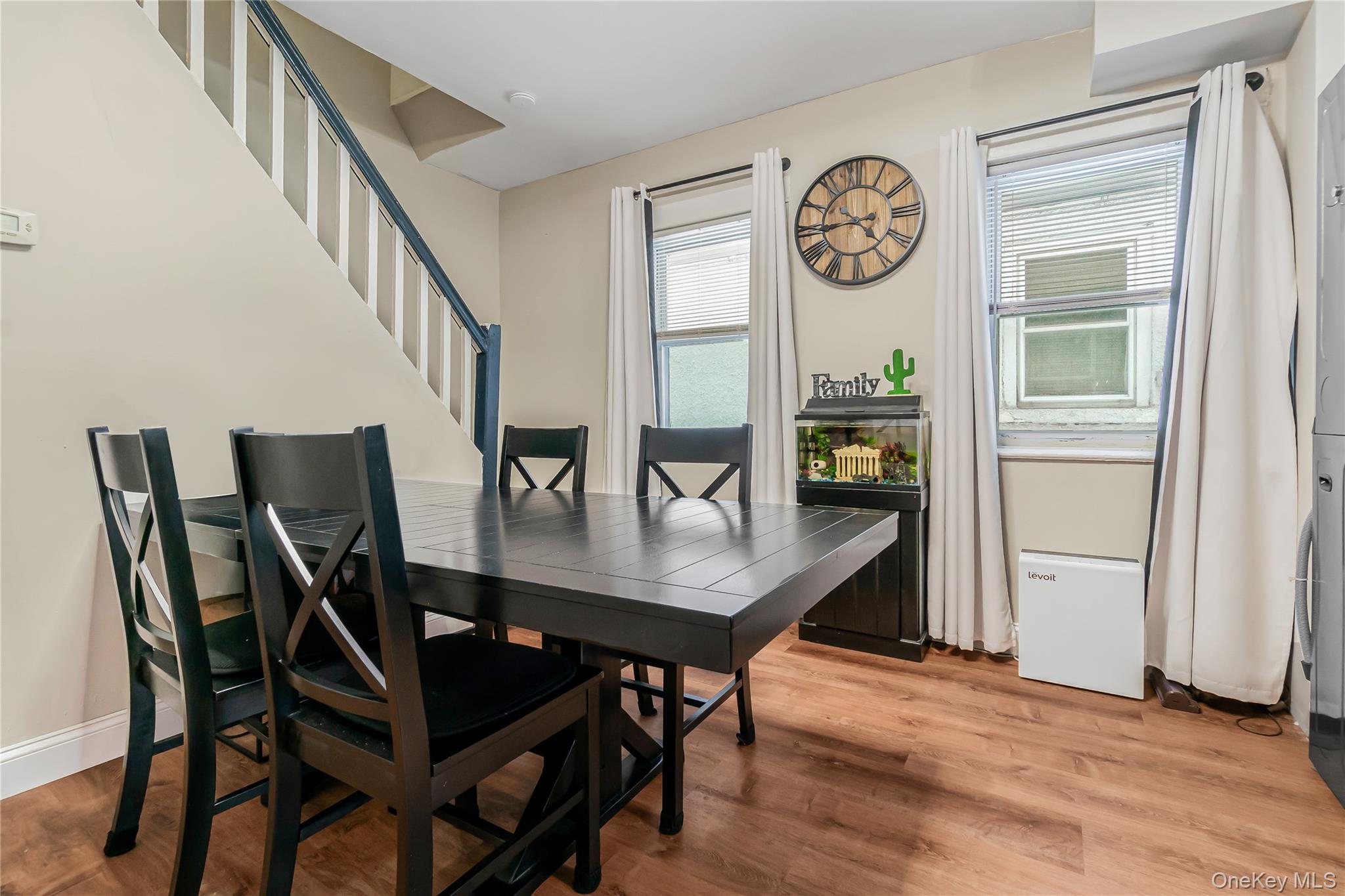 8514 Sutter Avenue – For Sale photo 3