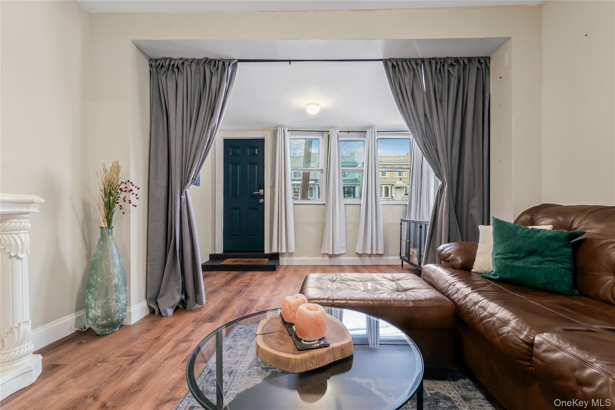 8514 Sutter Avenue – For Sale photo 8