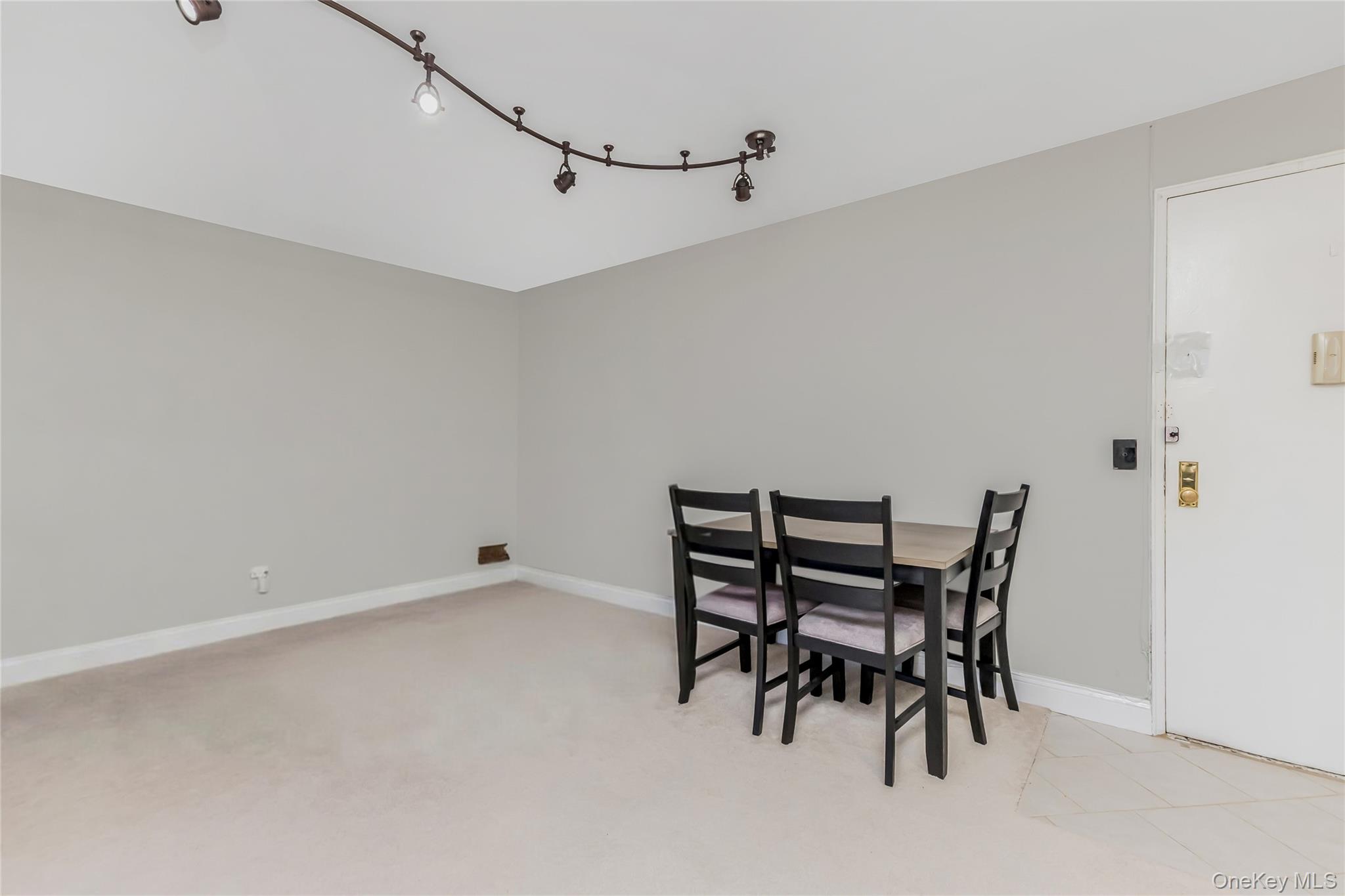 245 Rumsey Road, Unit 5G photo 6