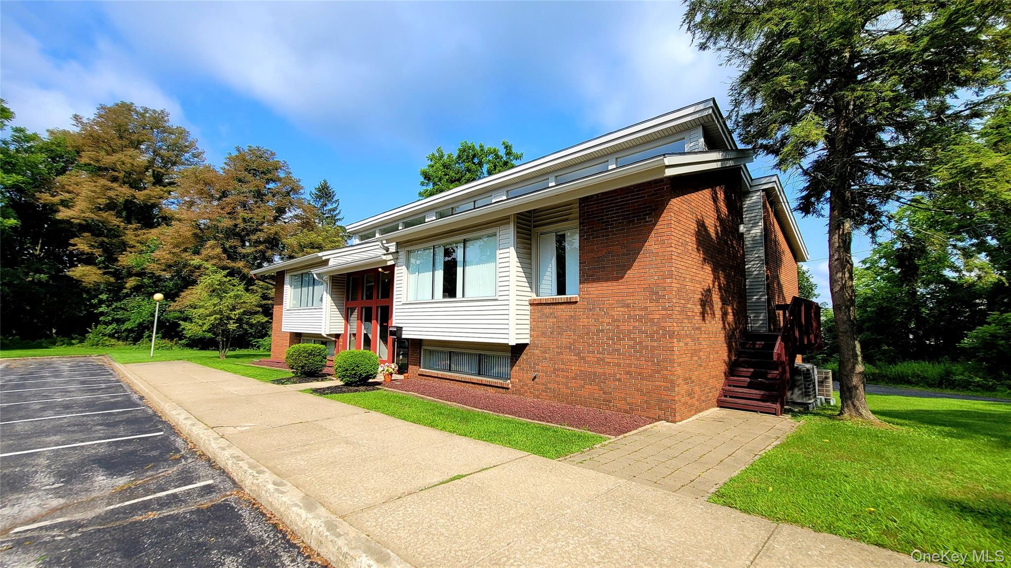 621 Rt 52, Unit 2F – For Rent photo 2