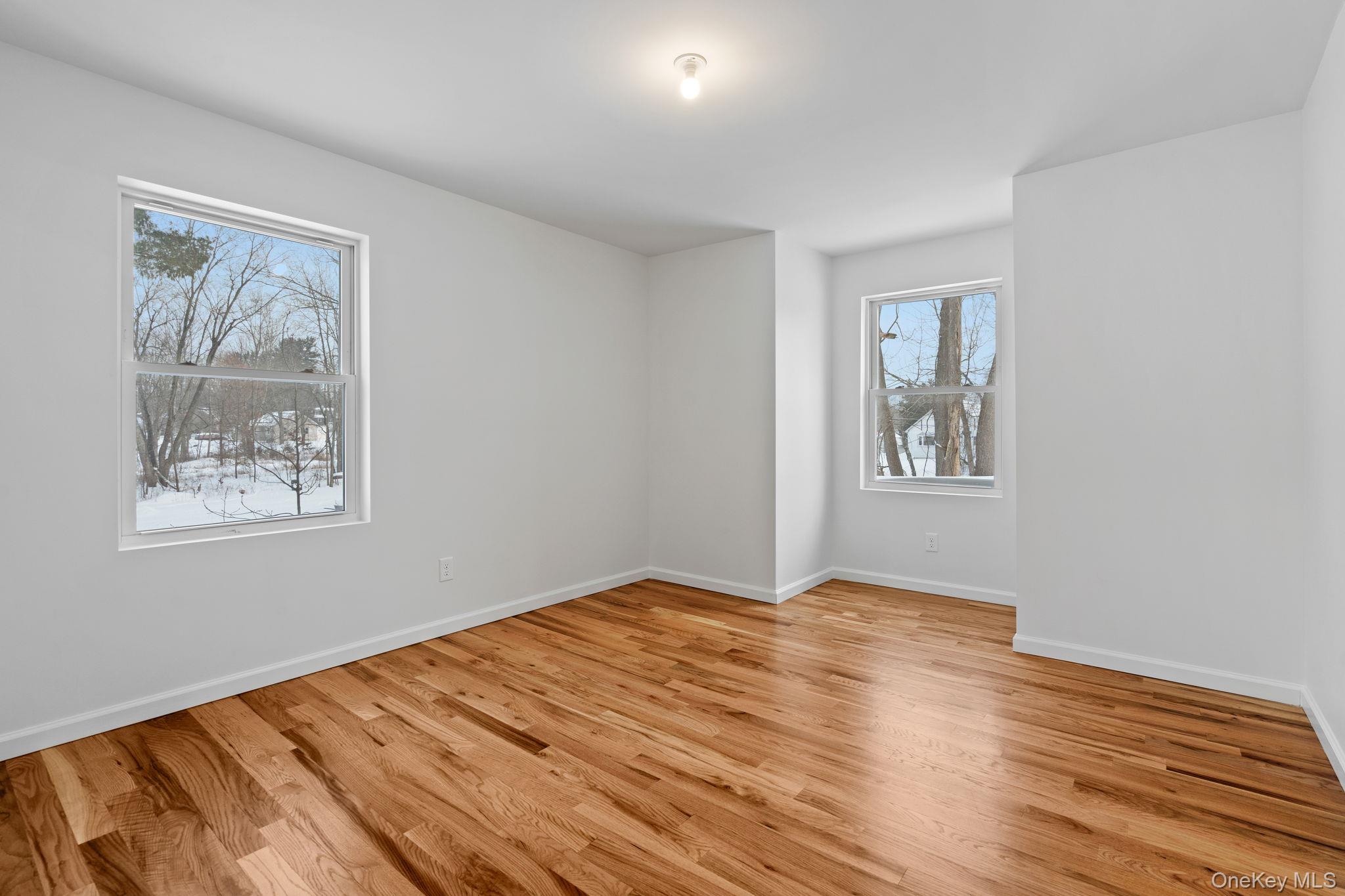 28 Northern Avenue – For Sale photo 26