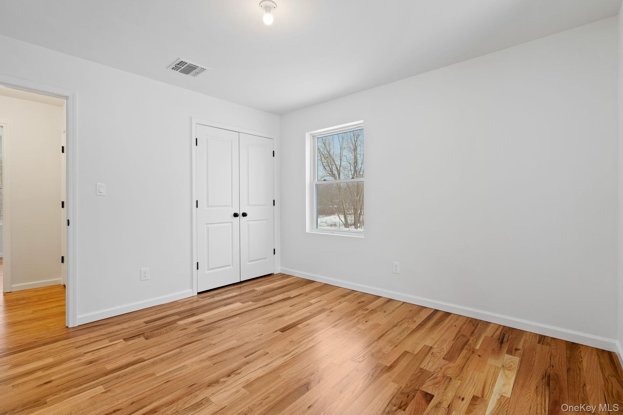 28 Northern Avenue – For Sale photo 27
