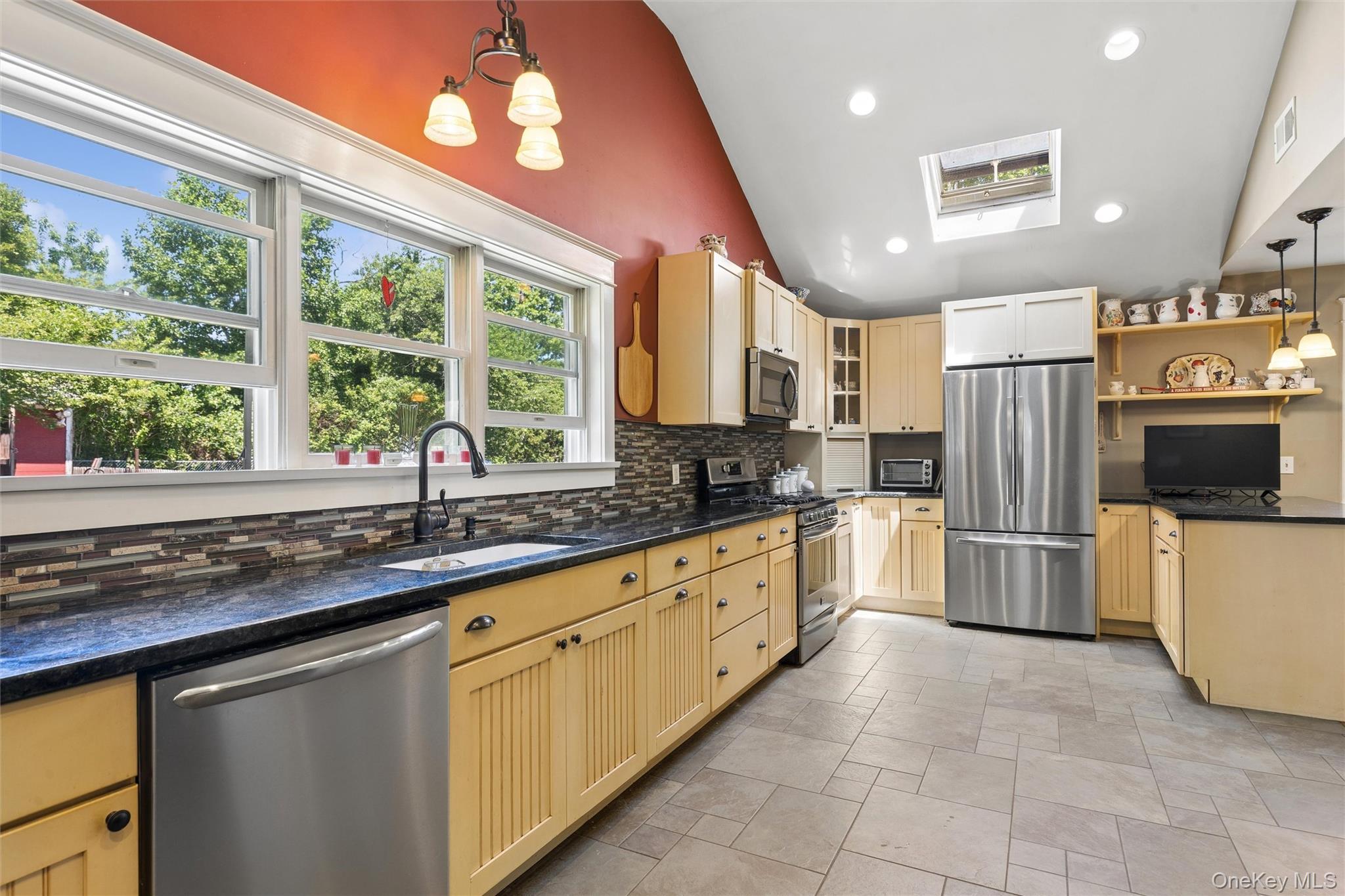 6205 Alvahs Lane – For Sale photo 14