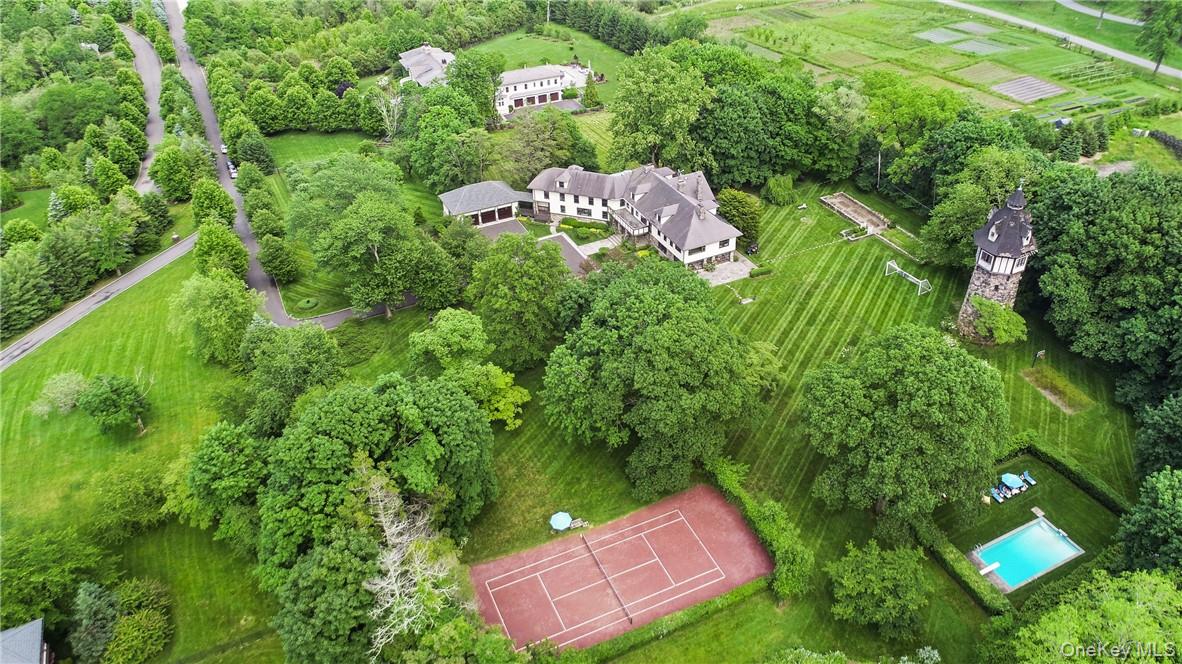 15 Sarosca Farm Lane – For Sale