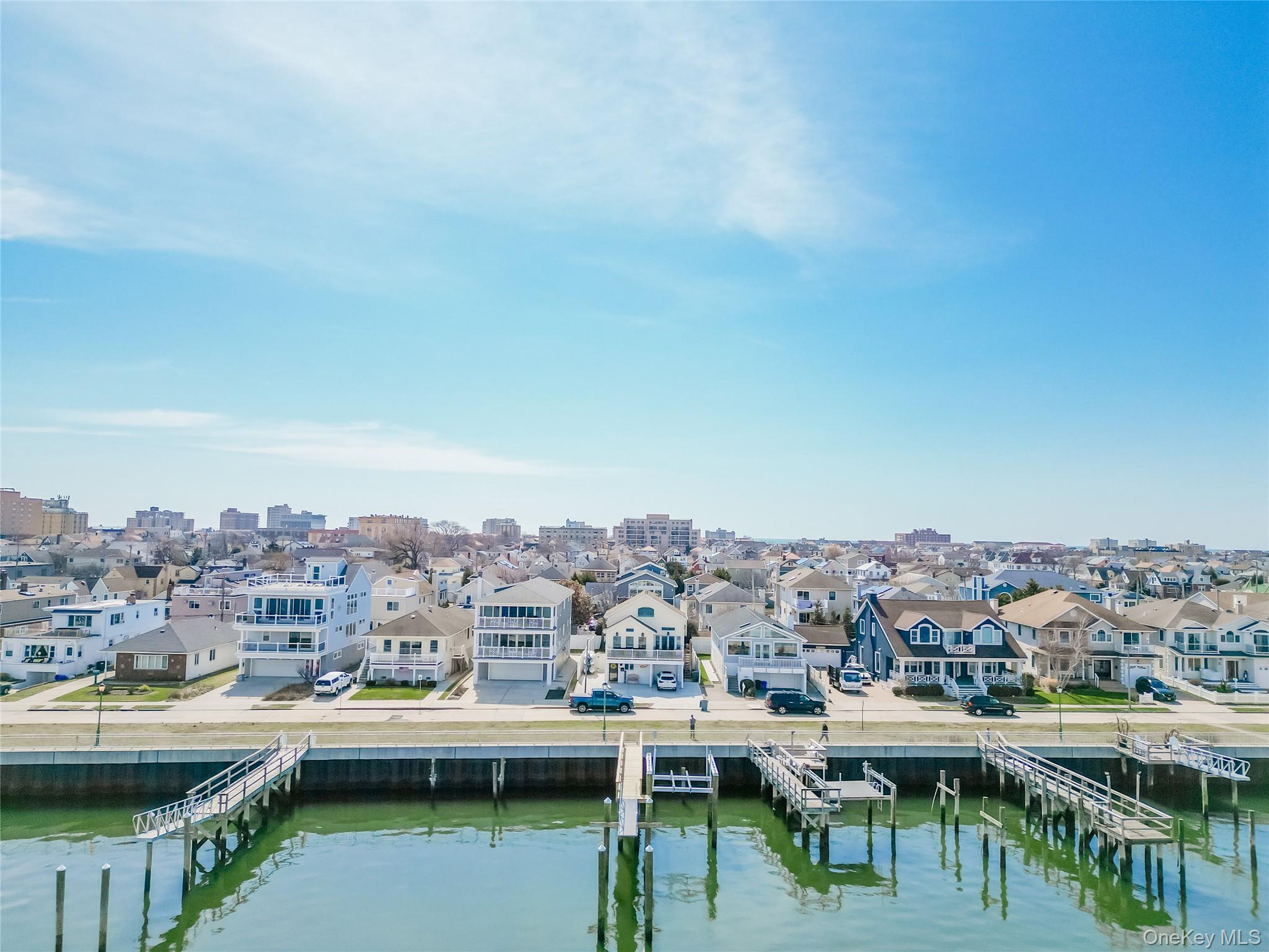 246 W Bay Drive – For Sale photo 9