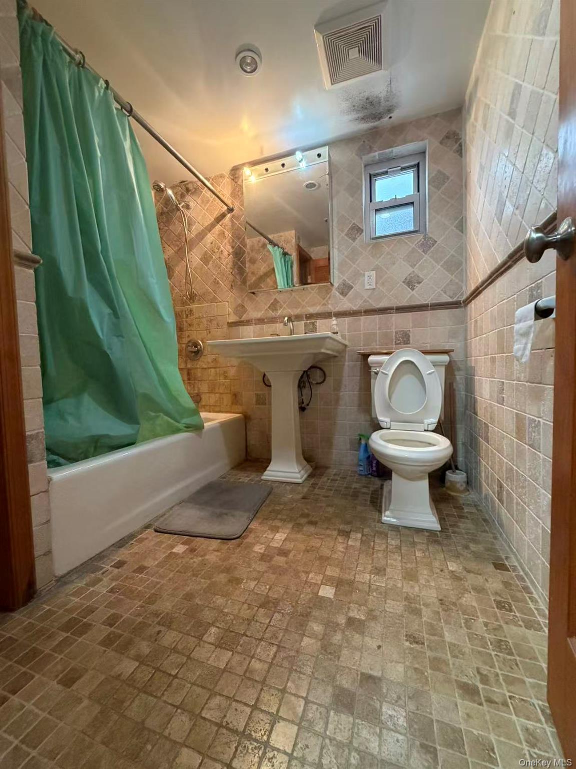 3810 Neptune Avenue – For Sale photo 6