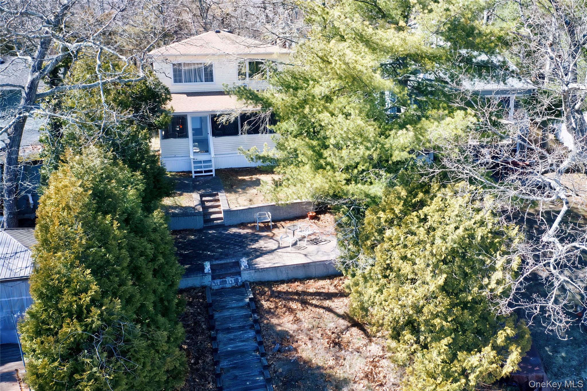 215 Lakeside Trail – For Sale photo 17