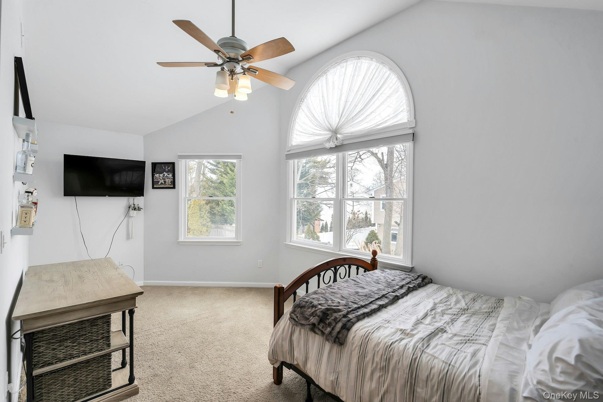 2043 Ripley – For Sale photo 33