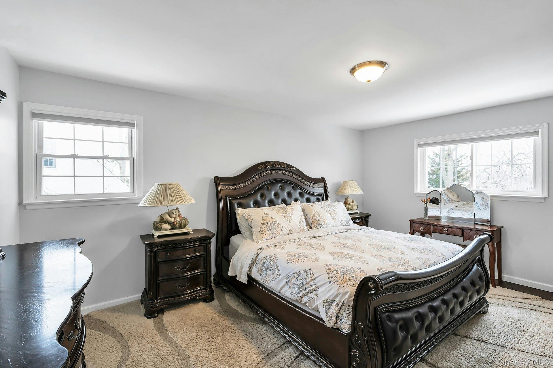 2043 Ripley – For Sale photo 27