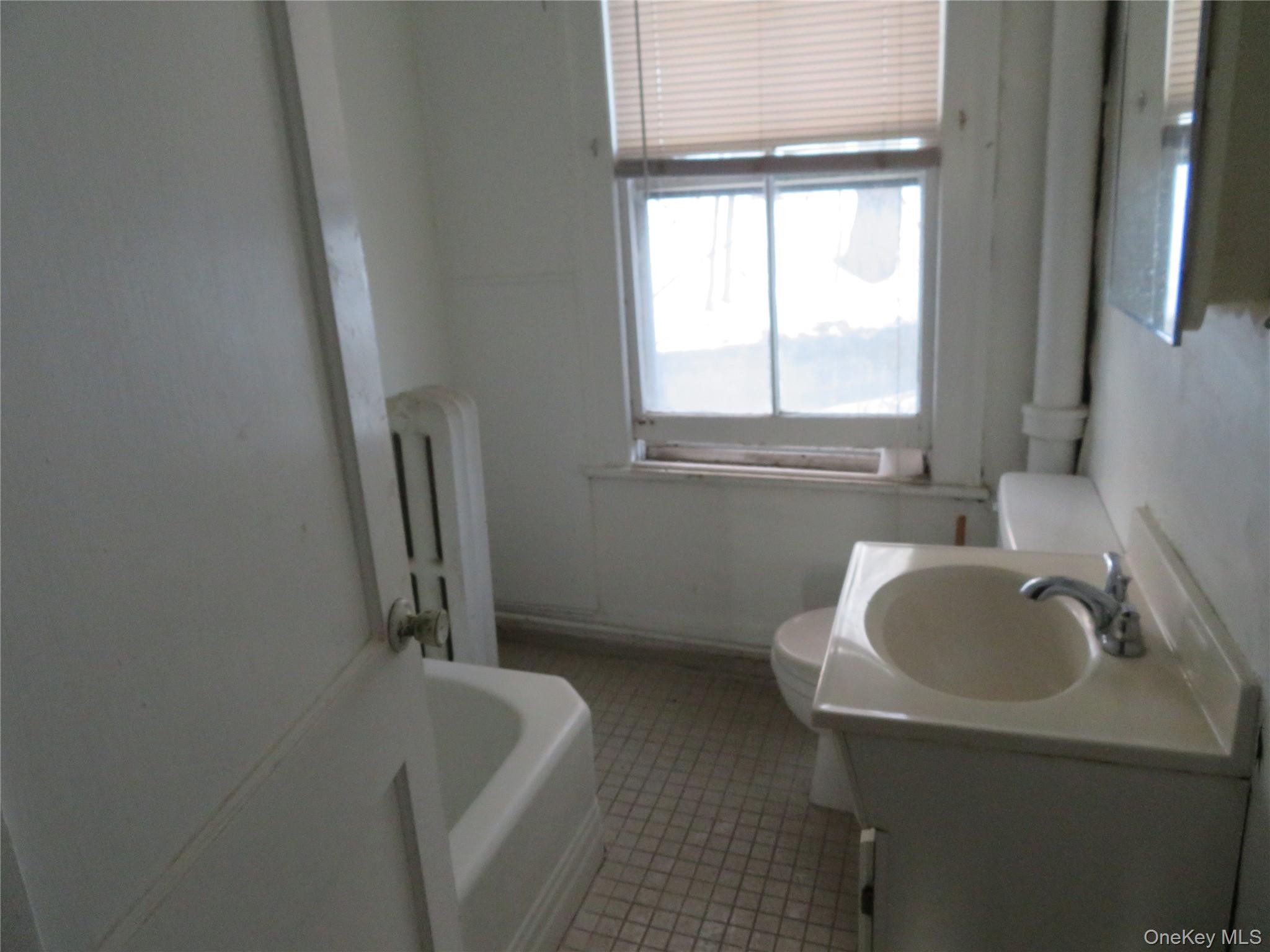 125 Hudson Terrace – For Sale photo 22