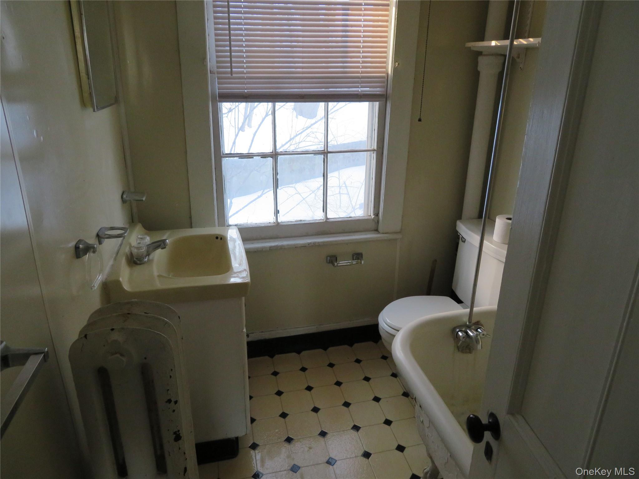 125 Hudson Terrace – For Sale photo 17