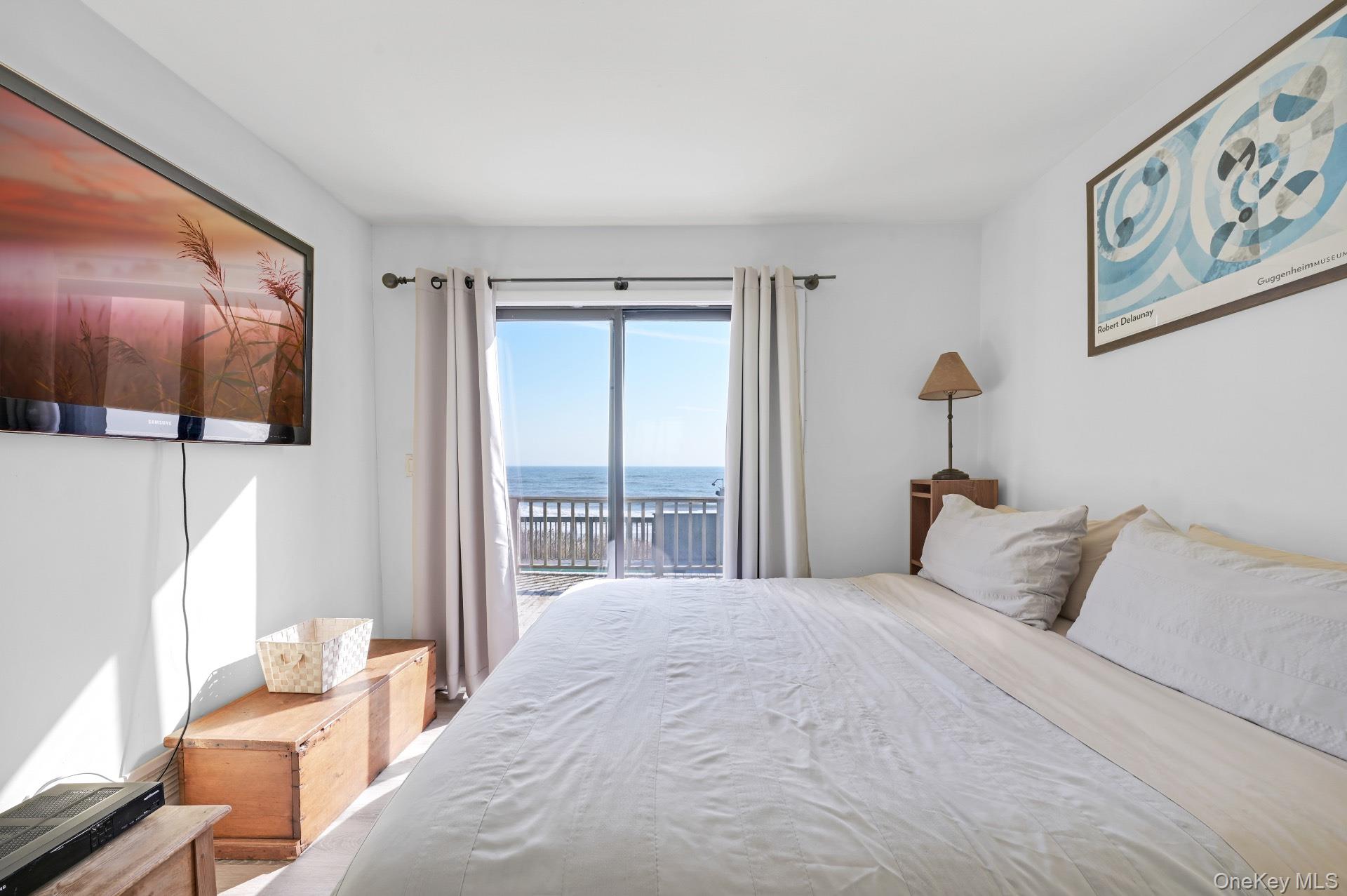 40 Dune Road – For Rent photo 13