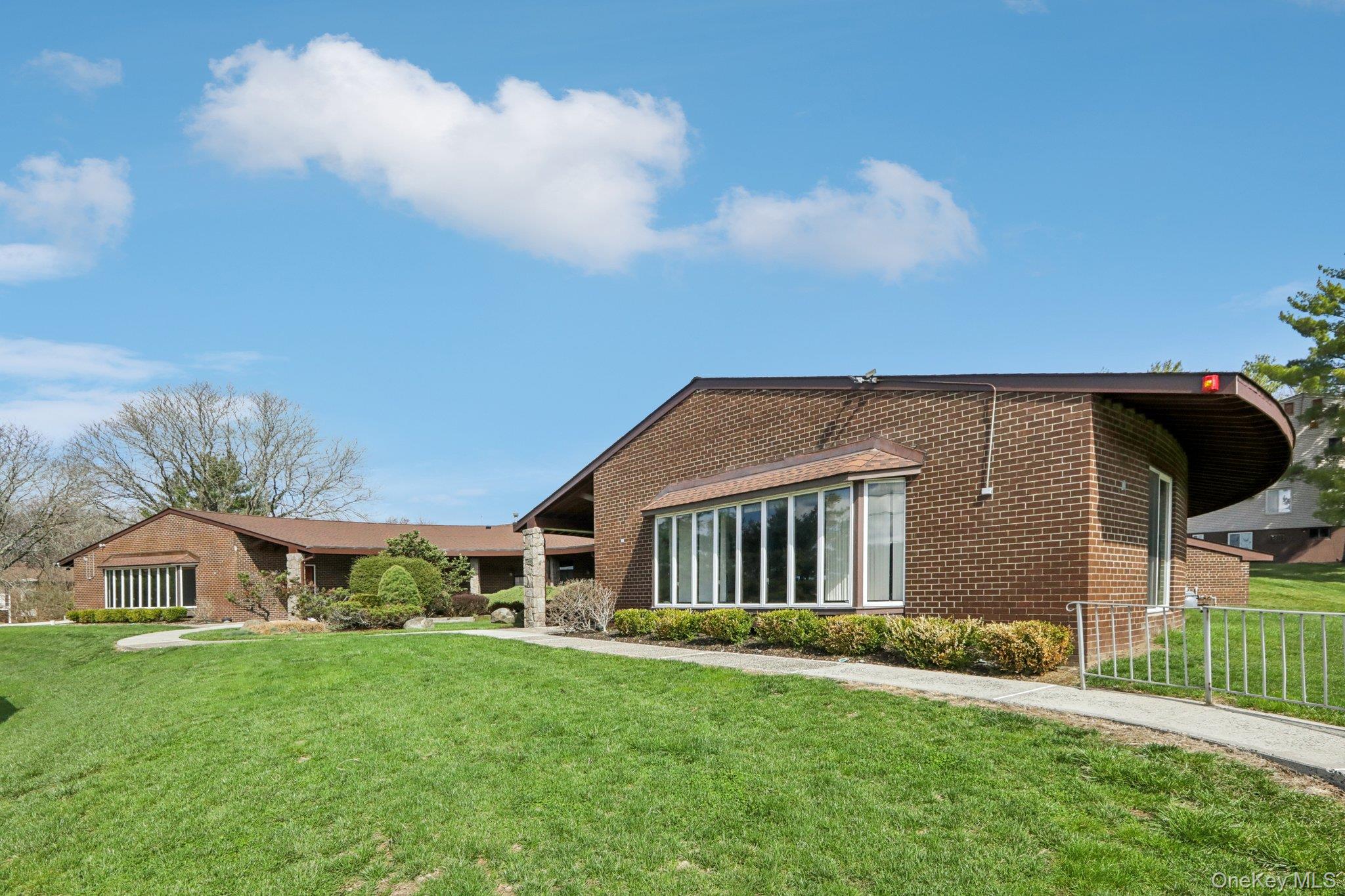 267 Country Club Lane – For Sale photo 26
