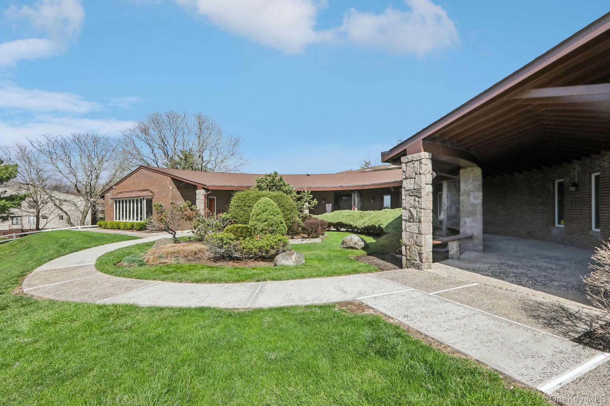 267 Country Club Lane – For Sale photo 28