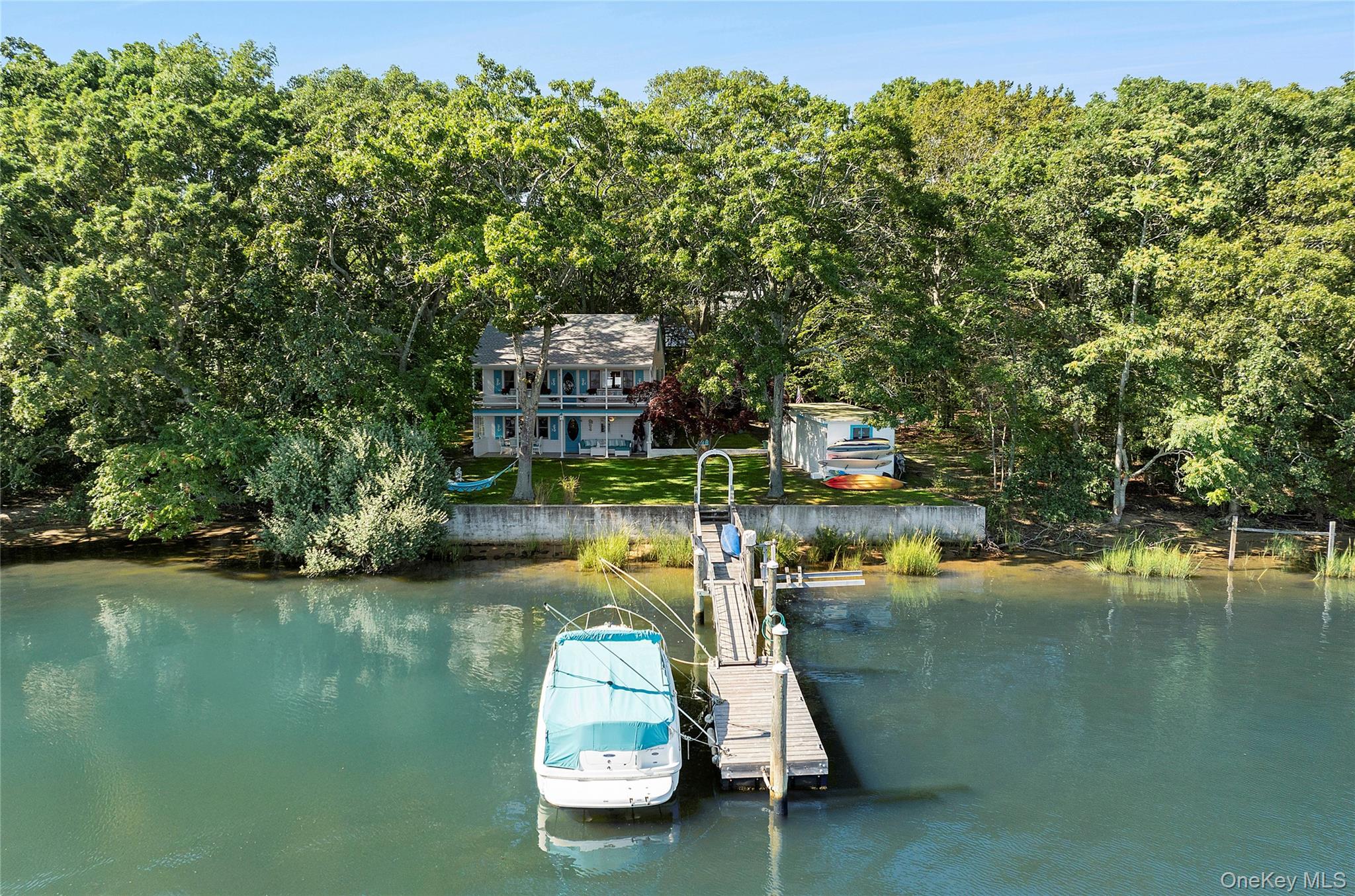 210 Redwood Road – For Sale