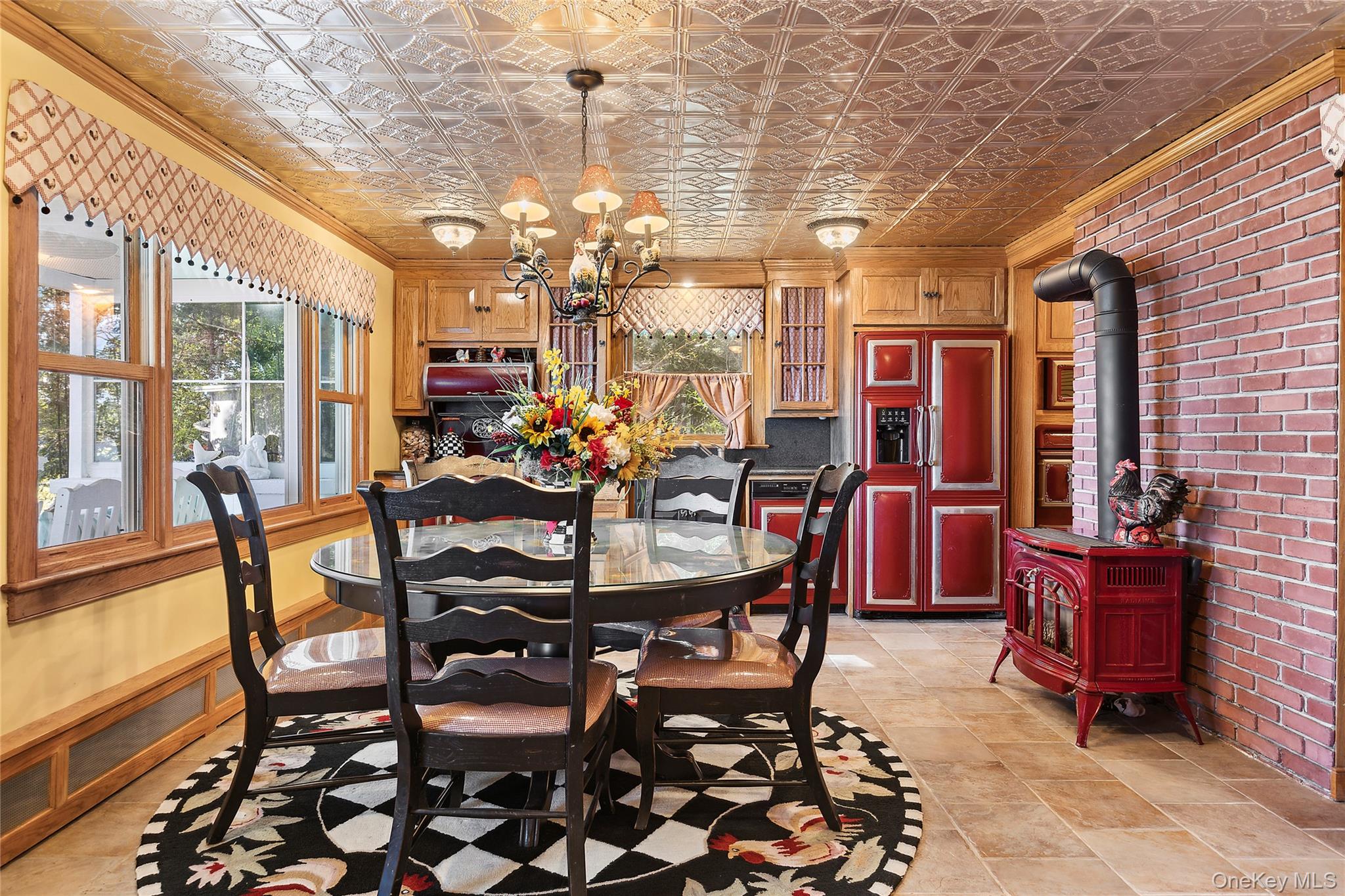 210 Redwood Road – For Sale photo 17