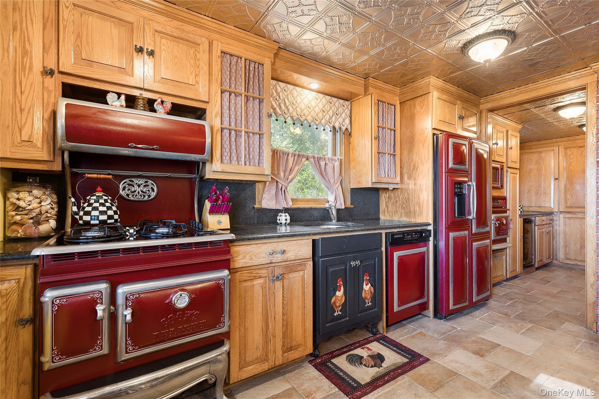 210 Redwood Road – For Sale photo 18