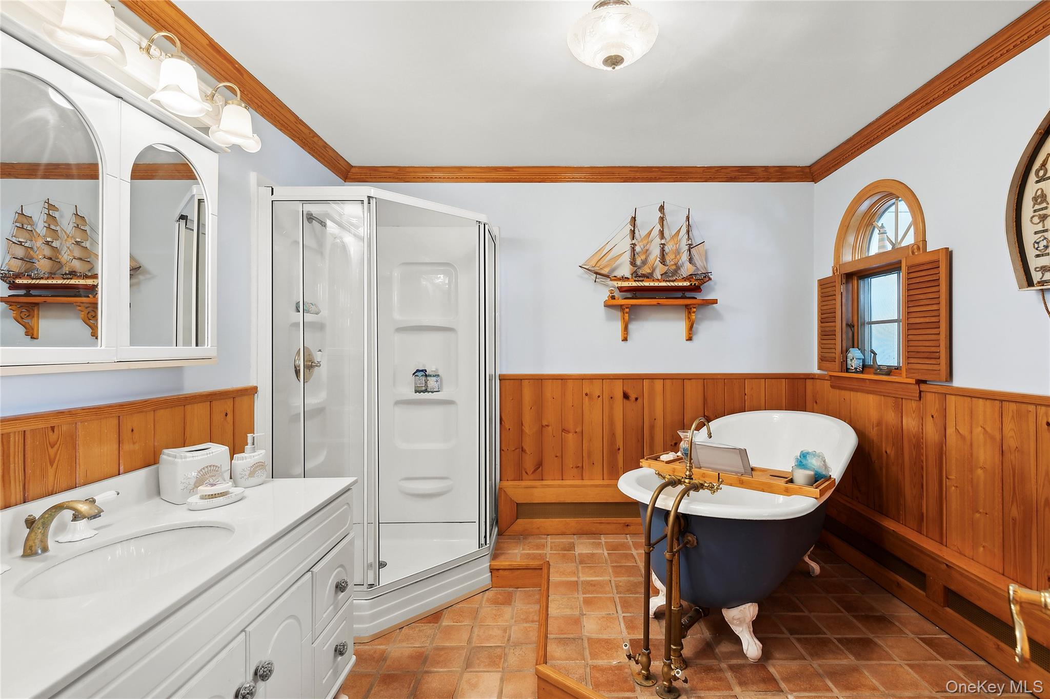 210 Redwood Road – For Sale photo 20