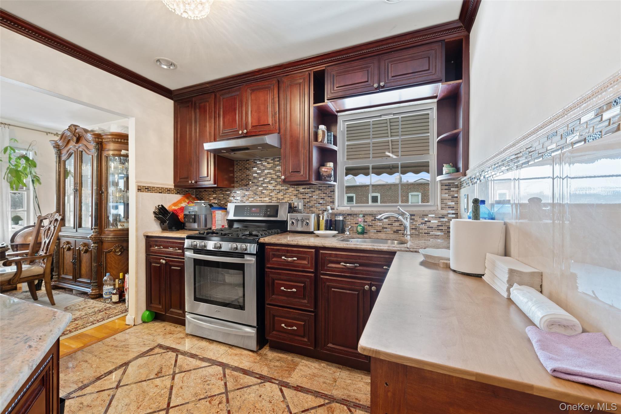 7714 Cypress Hills Street – For Sale photo 5