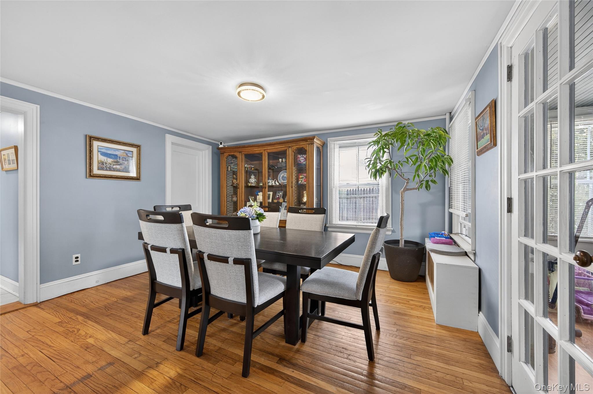 22 Perry Avenue – For Sale photo 9