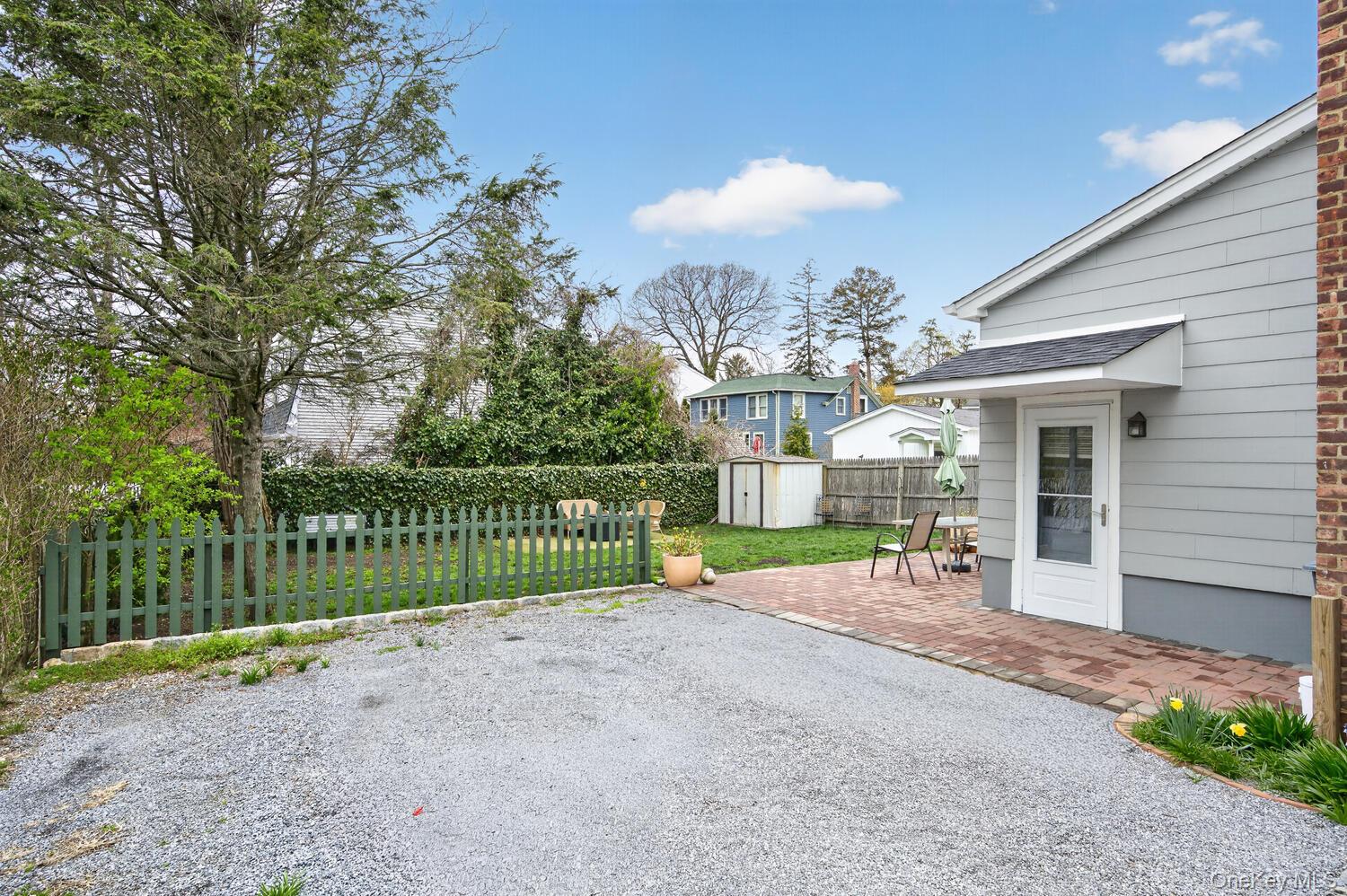 22 Perry Avenue – For Sale photo 22