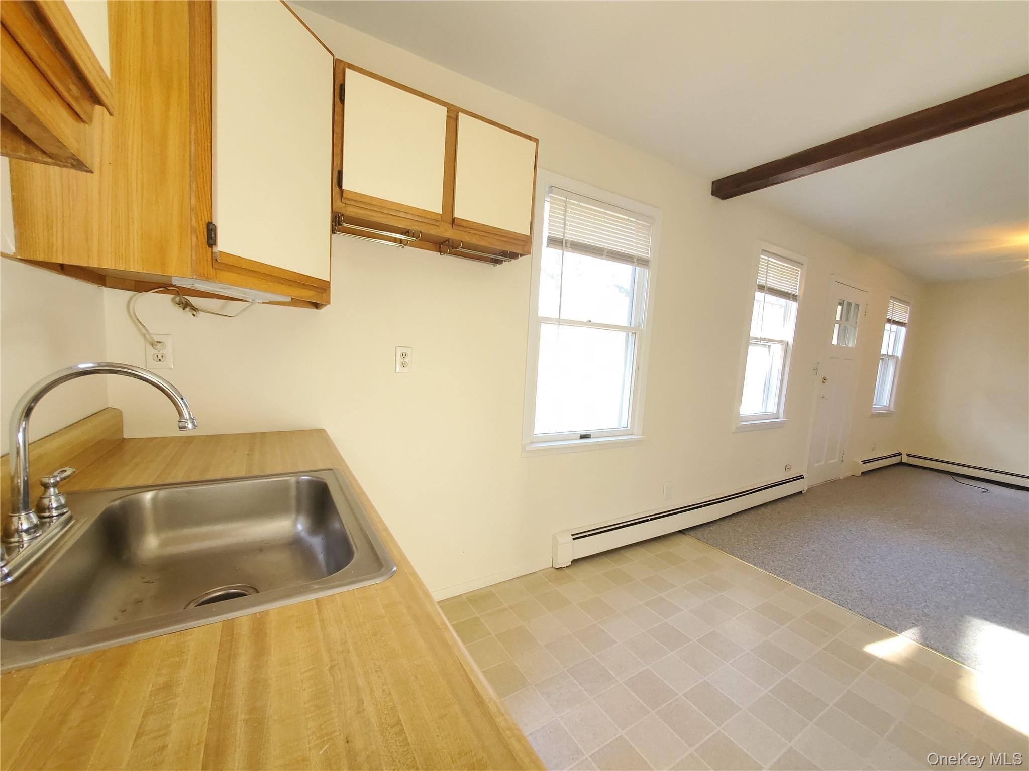 179 Mount Sinai – For Rent photo 5