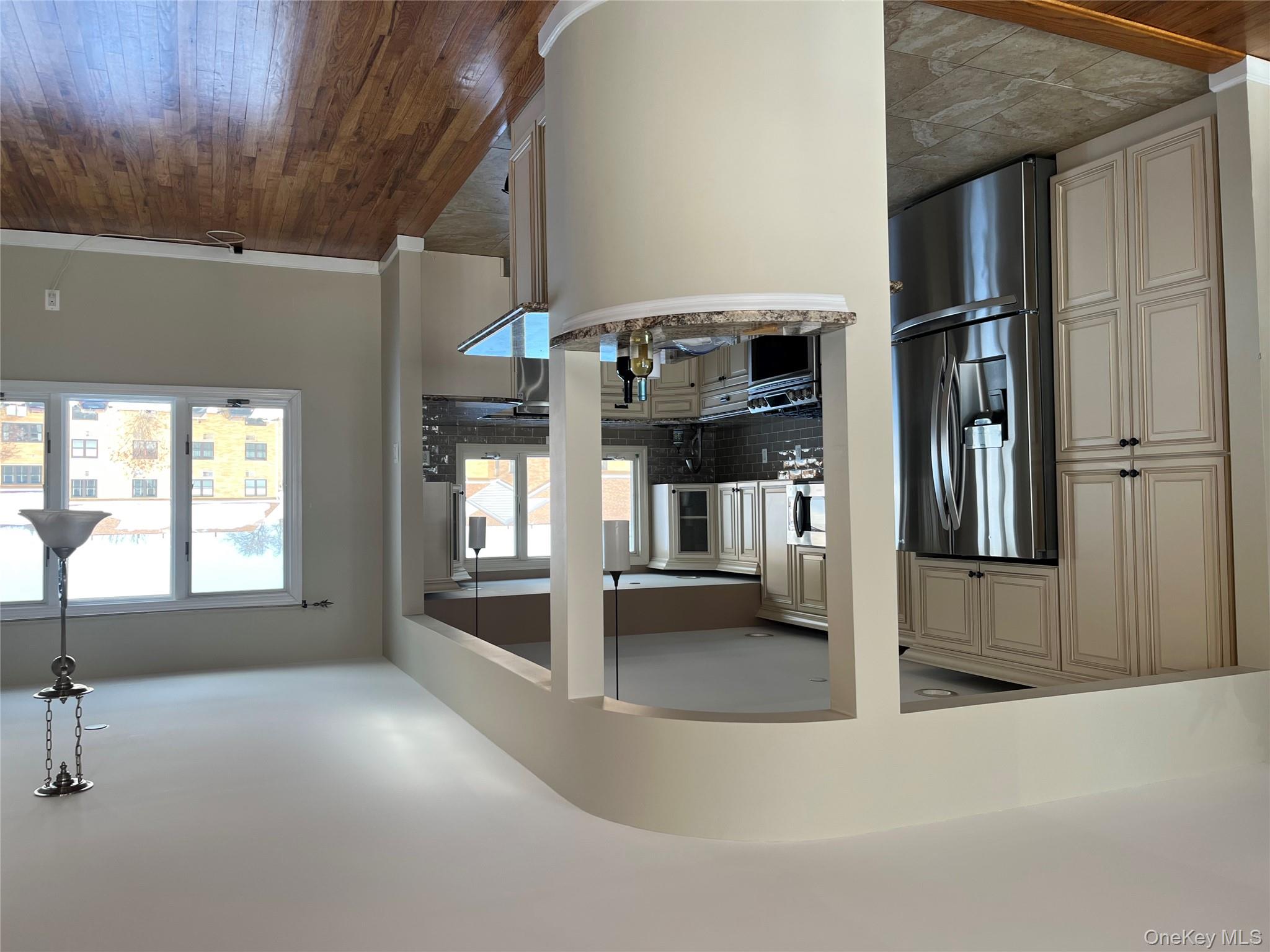 50 Florence Avenue – For Rent photo 3