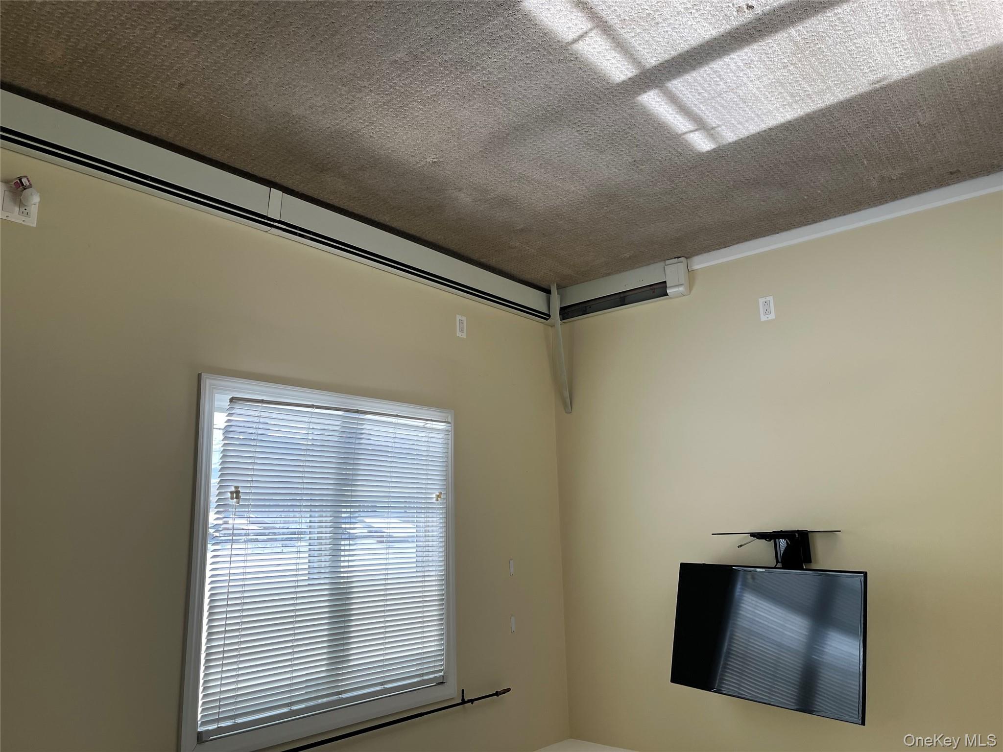 50 Florence Avenue – For Rent photo 12