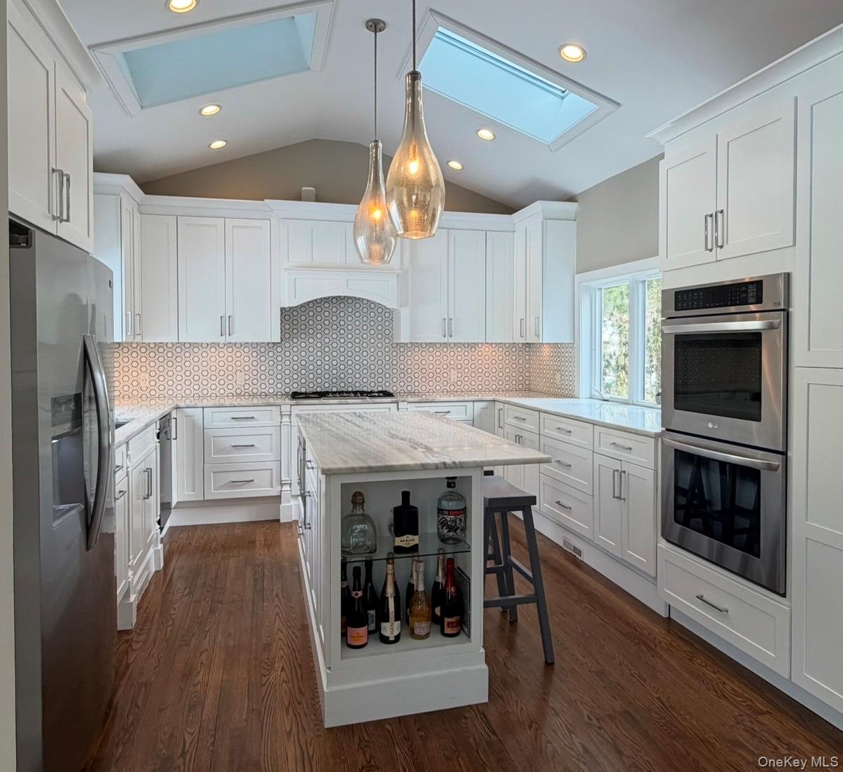 10 Skyes Neck Court – For Rent photo 13