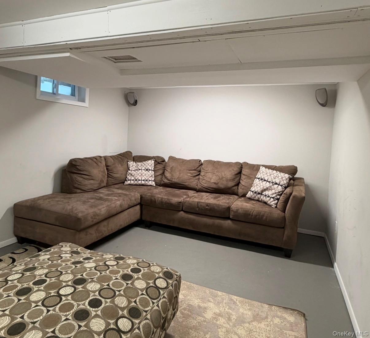 10 Skyes Neck Court – For Rent photo 27