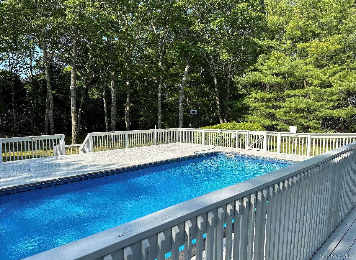 10 Skyes Neck Court – For Rent photo 4