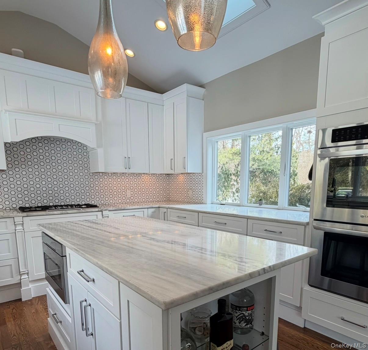10 Skyes Neck Court – For Rent photo 12