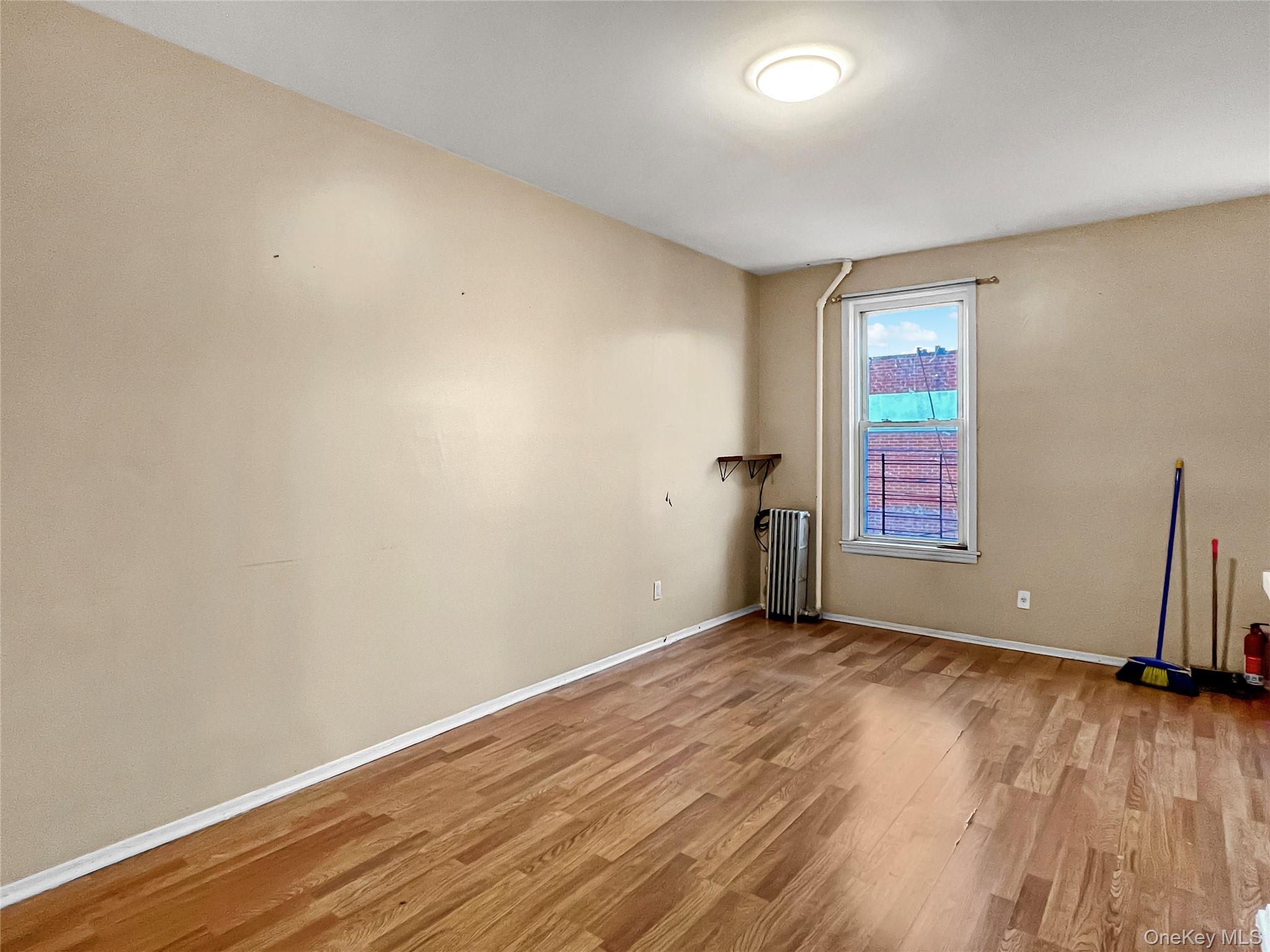 9206 95th Avenue – For Sale photo 4