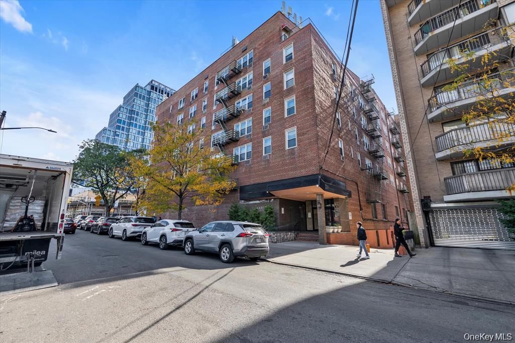 134-54 Maple Avenue, Unit #2S