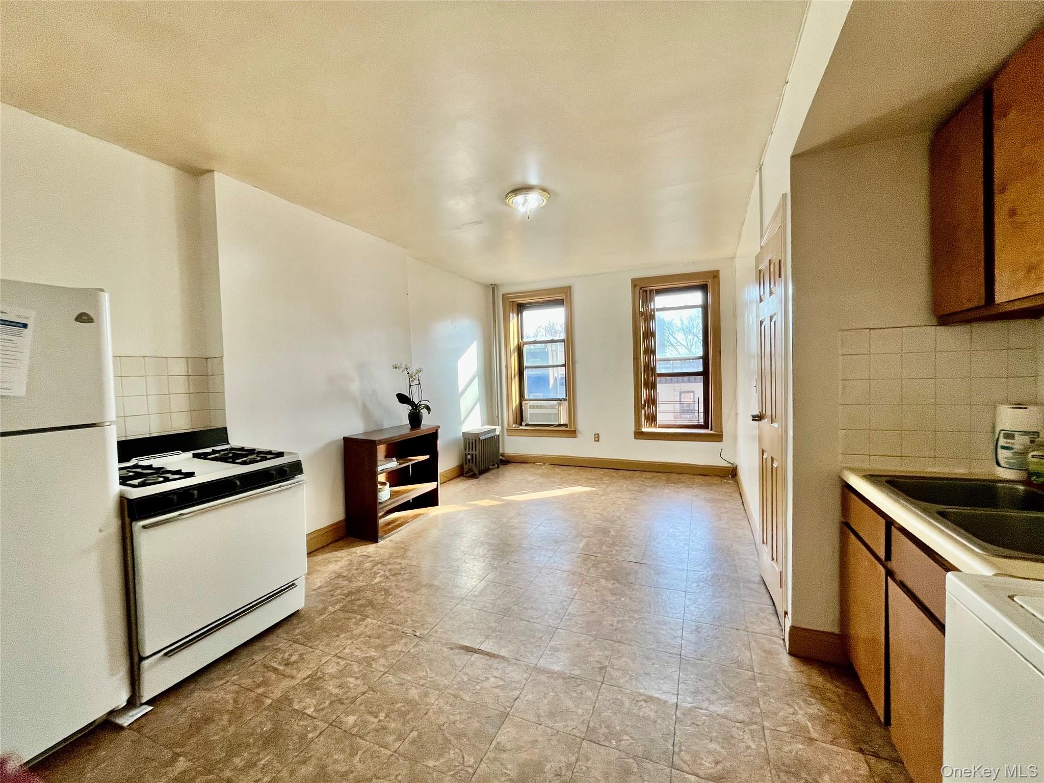 120 Bergen Street N, Unit 5 photo 13