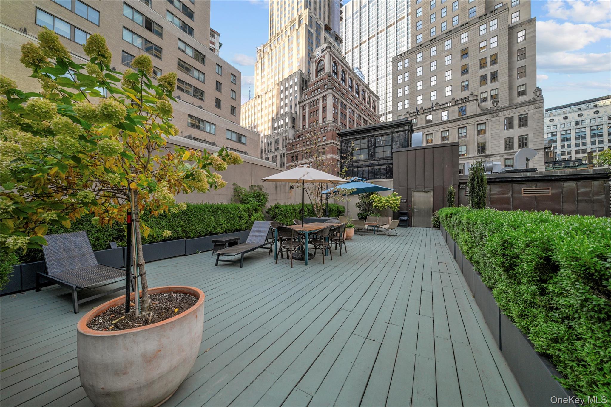 55 Wall Street, Unit 530 photo 11