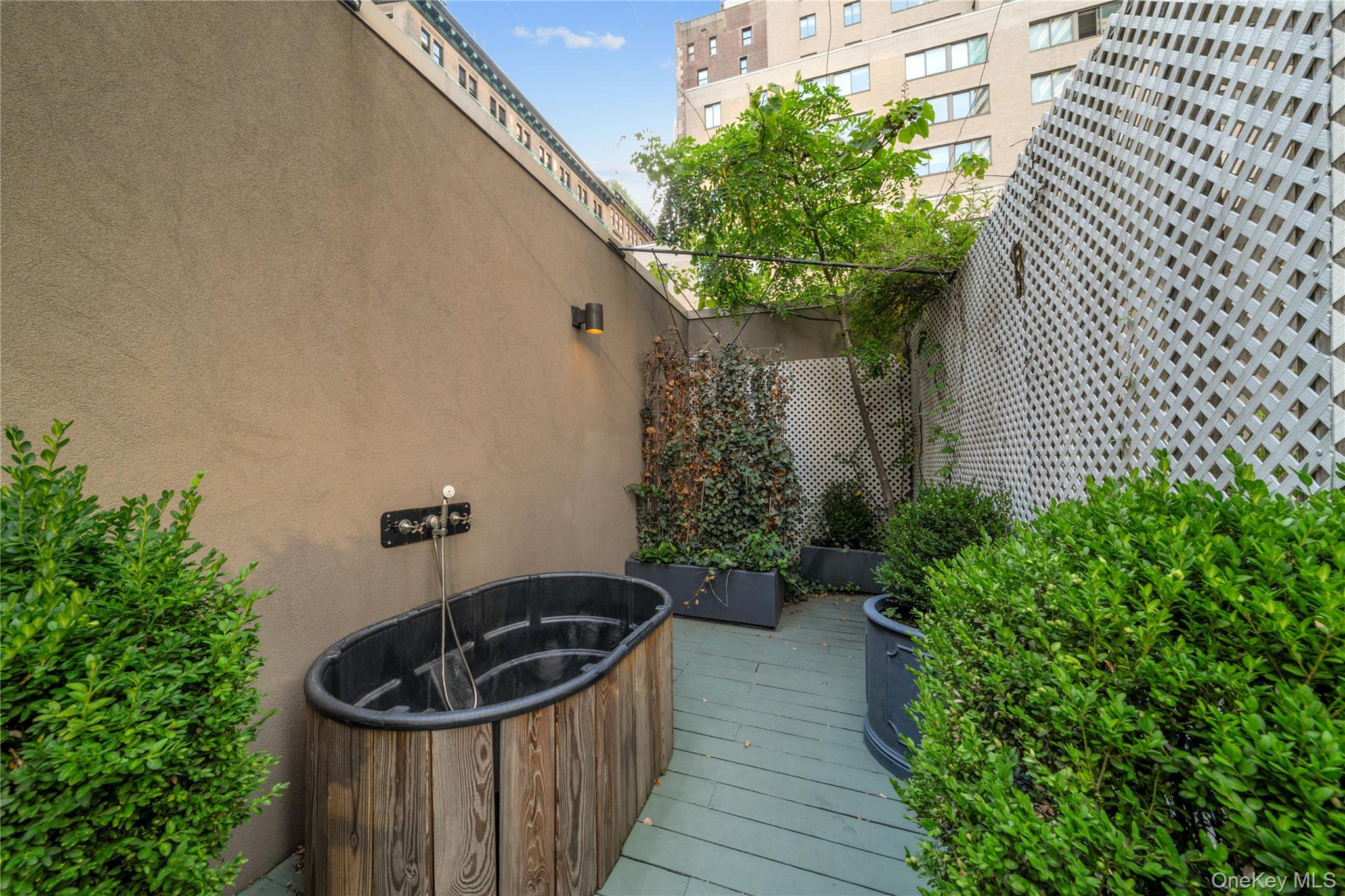 55 Wall Street, Unit 530 photo 12