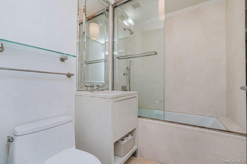 55 Wall Street, Unit 530 photo 22